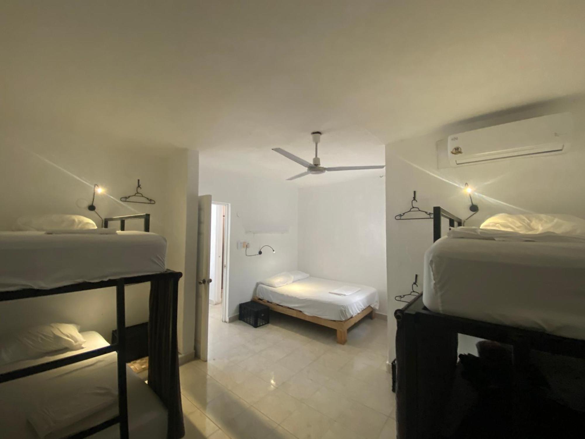 The Hostal Inn Playa del Carmen Bagian luar foto